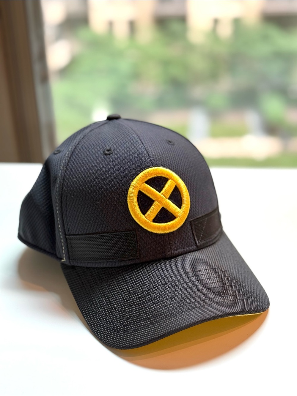 MARVEL New Era X-Men First Class Armor dark navy 39Thirty Fitted Hat size S/M
